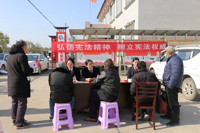 送法进乡村.jpg