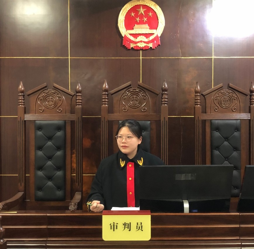 夏梦丹.jpg